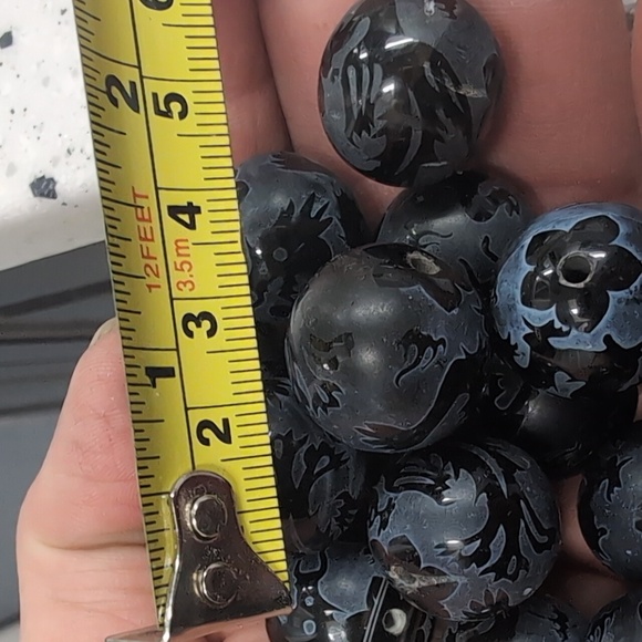 Etched Dragon Phoenix Sardonyx Beads - Picture 5 of 5